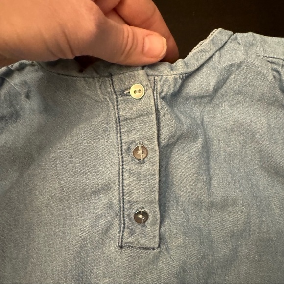 Carters toddler girl short sleeve cotton blue chambray top 18 months - Picture 4 of 8